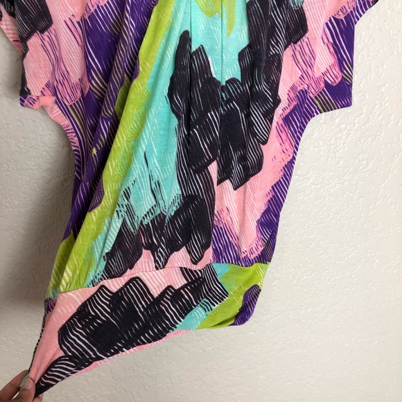 EUC Anthro C Keer brushstroke Printed V Neck Top - Picture 8 of 9